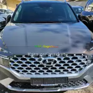 Make:HyundaiModel:Santafe  plug in hybrid Engine:2.4LFuel:Hybrid Transmission:6-Speed Aut Price in Ethiopia